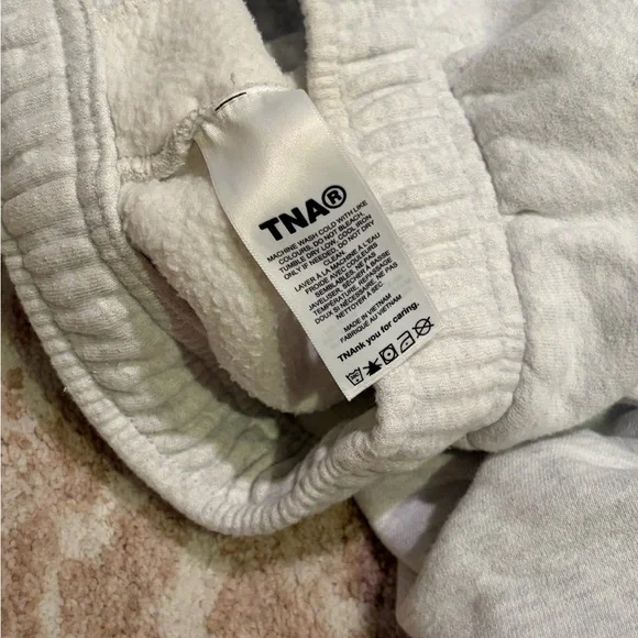 Aritzia TNA Sweatfleece Cozy Fleece Mega Fit Joggers - Picture 7 of 7